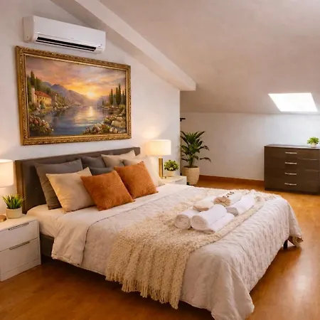 Duplex Cardelly Apartment *